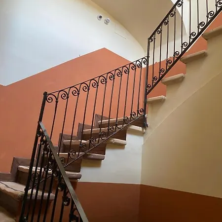 Lt La Bed & Breakfast