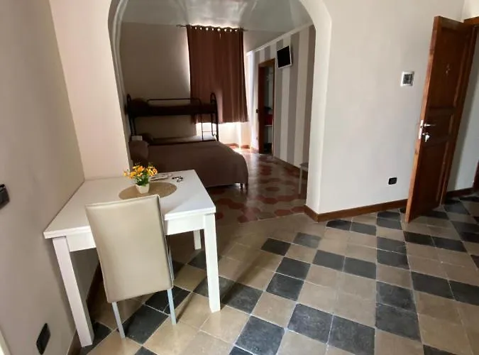 Lt La Bed & Breakfast *